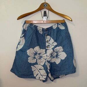 Liz claiborne blue denim Hawaiian print shorts